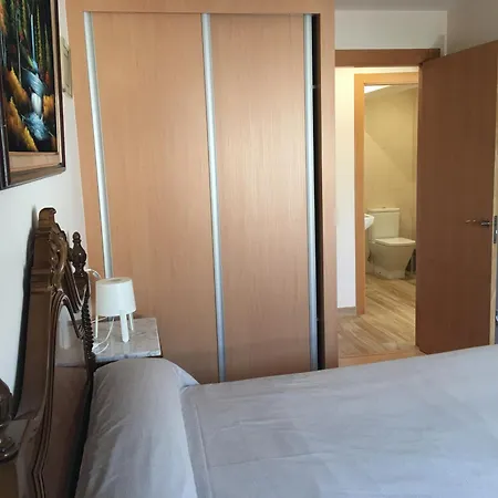 La Casa De Manuel En Ortigueira Holiday home A Coruna